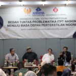 Ikatan Alumni (IKA) ITT-STTT-Politeknik STTT Bandung menyelenggarakan Indonesia Future Textile Partner di Nexa Mercure Hotel Kota Bandung (11/09/23). Foto: Istimewa