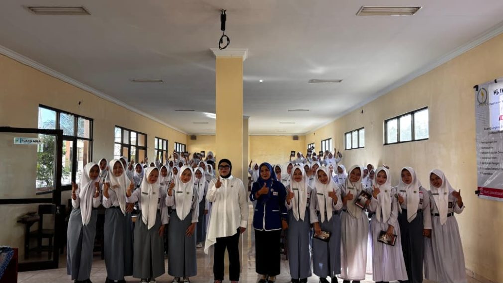Kunjungi SMK BHK, Ika Siti Rahmatika Dorong Generasi Muda Jadi Pelopor Demokrasi